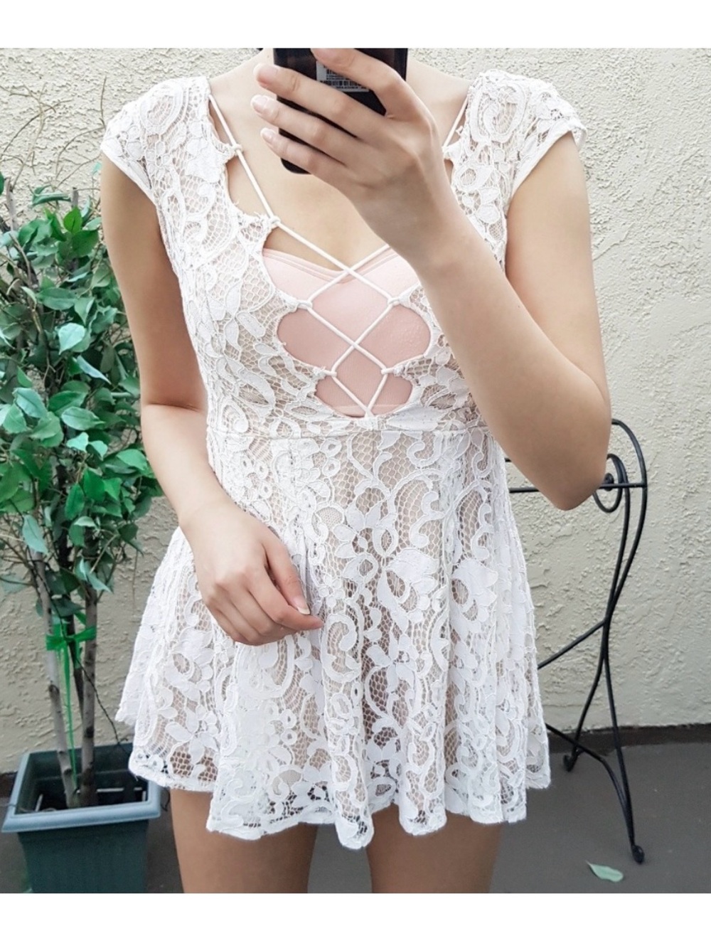 Selfie Leslie Lace romper Free People XS S lace dress